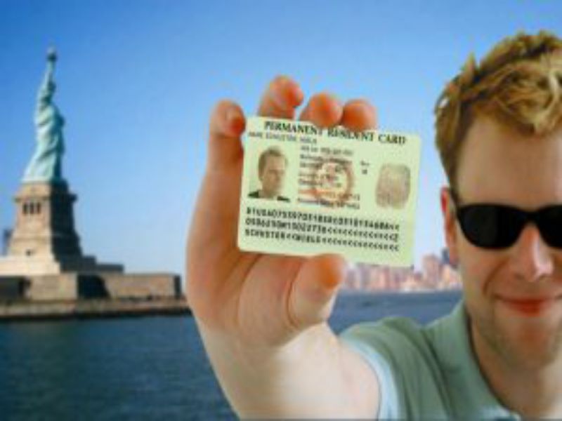 Triệu đô … cho một chiếc “thẻ xanh” định cư ở Mỹ